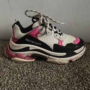 Balenciaga Triple S Sneaker